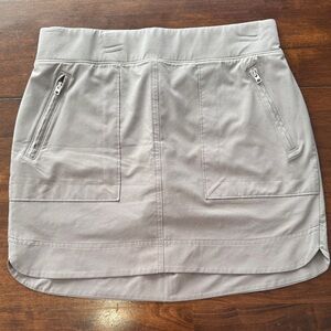 Athleta Gray Elastic Waist Skirt